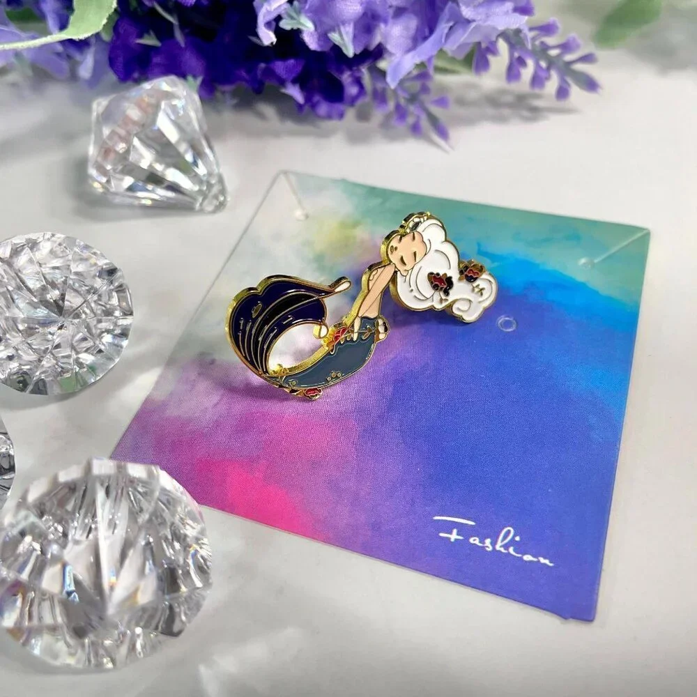 Little Mermaid Lapel Pin Ariel Arista Flowers Brooch Badge Jewelry Accessories